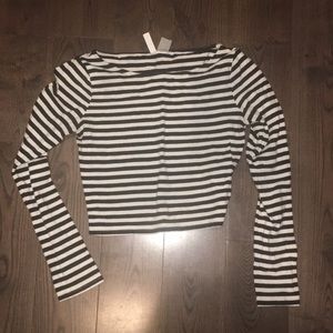 Black and white crop top